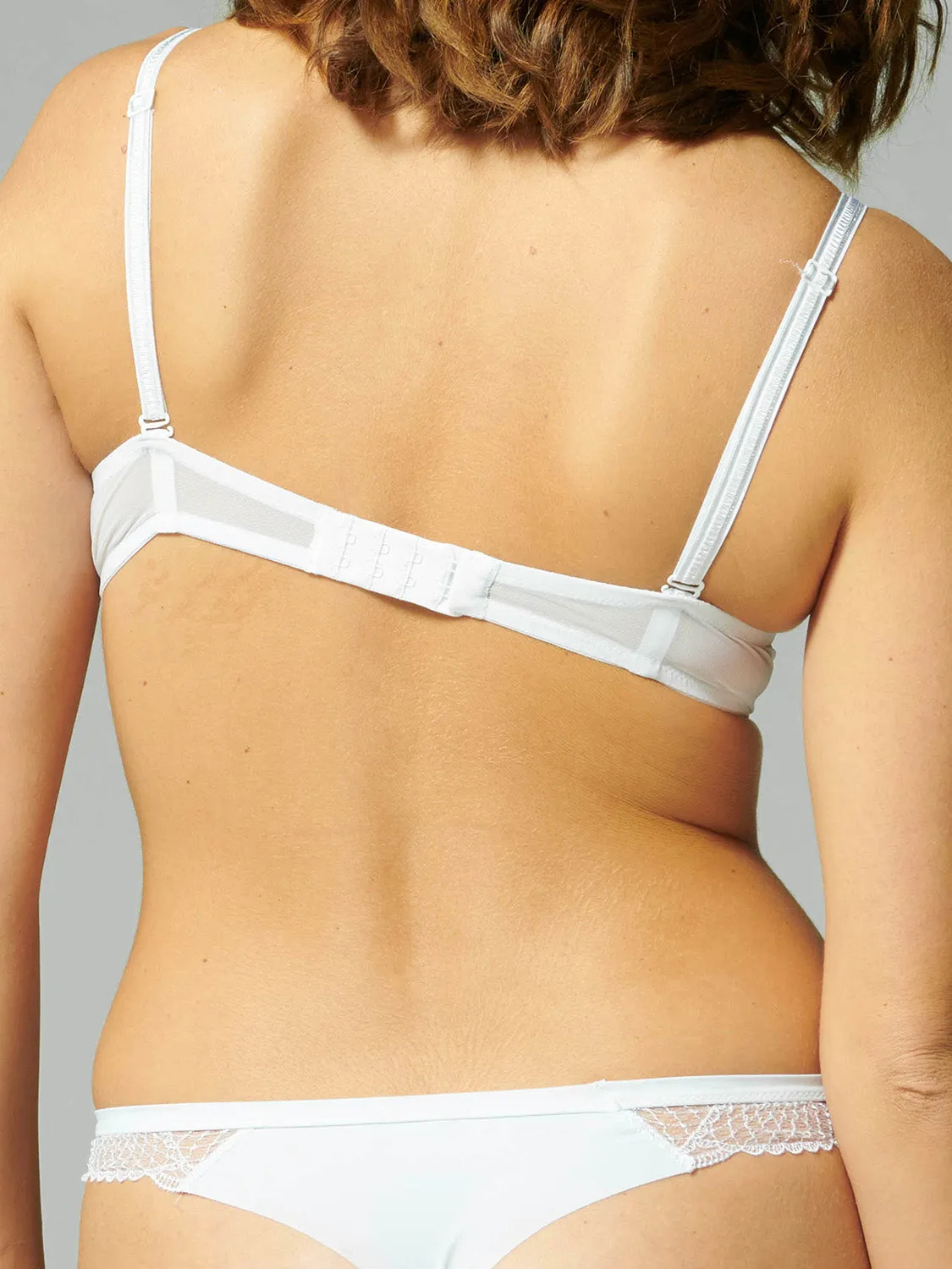 Reflet Push-Up - White