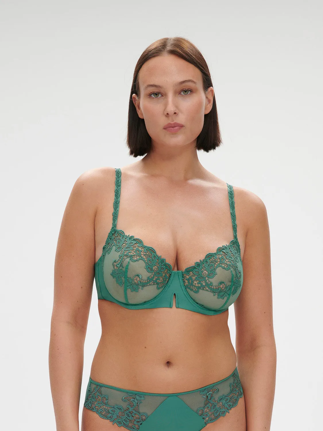 Saga Sheer Demi - Garden Green